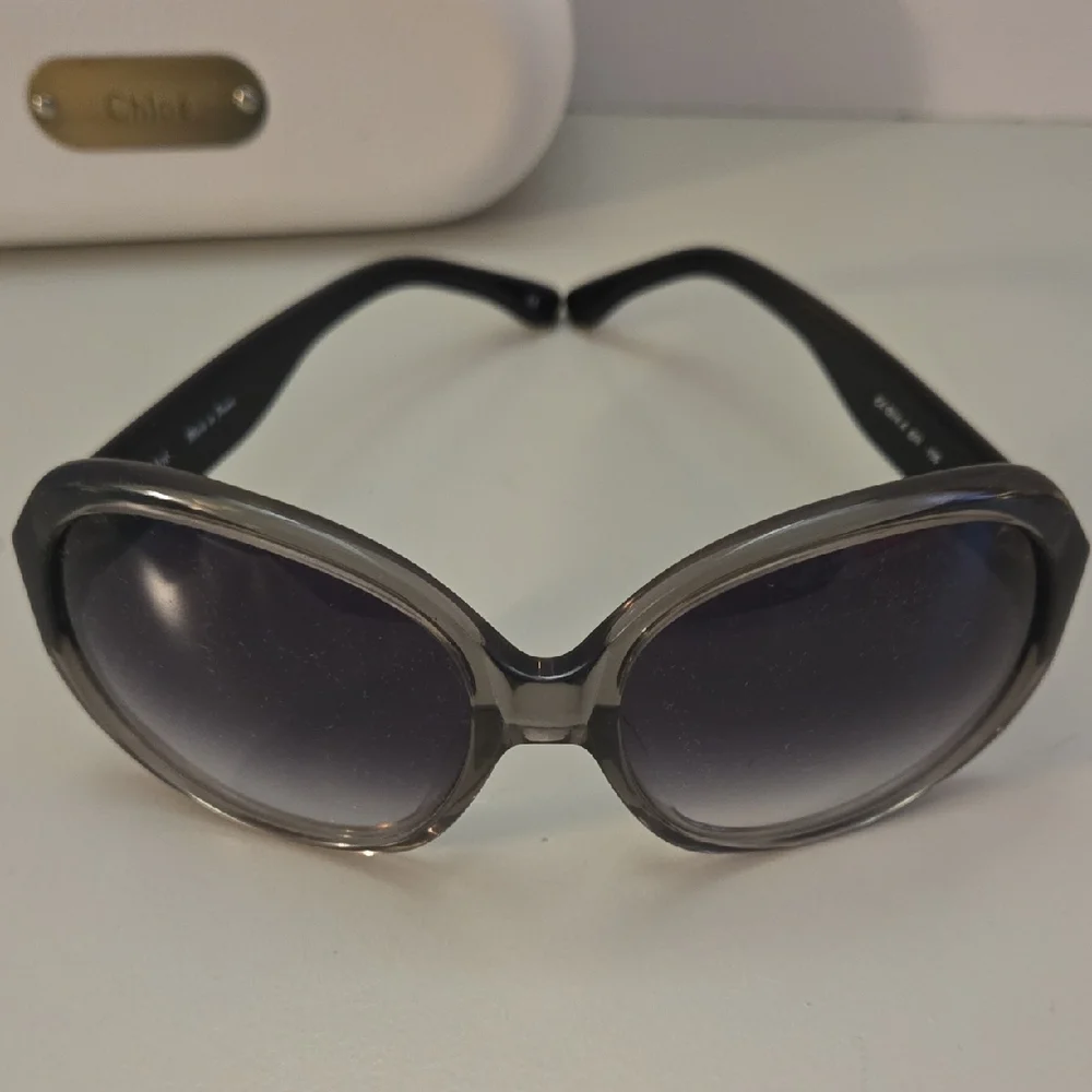 Like New Chloe Round Sunglasses, Gray and Black. - Picture 3 of 13